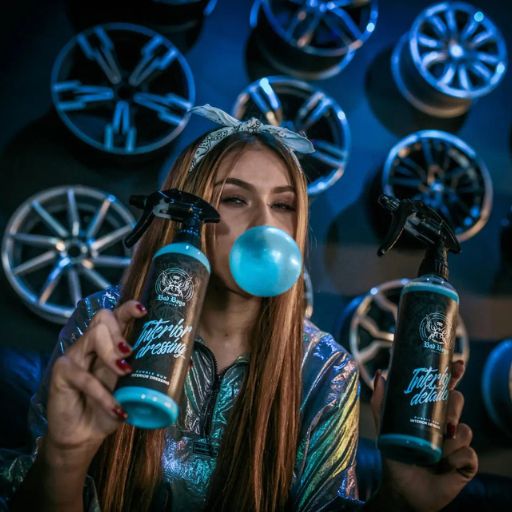 🧼 Interior Maintenance