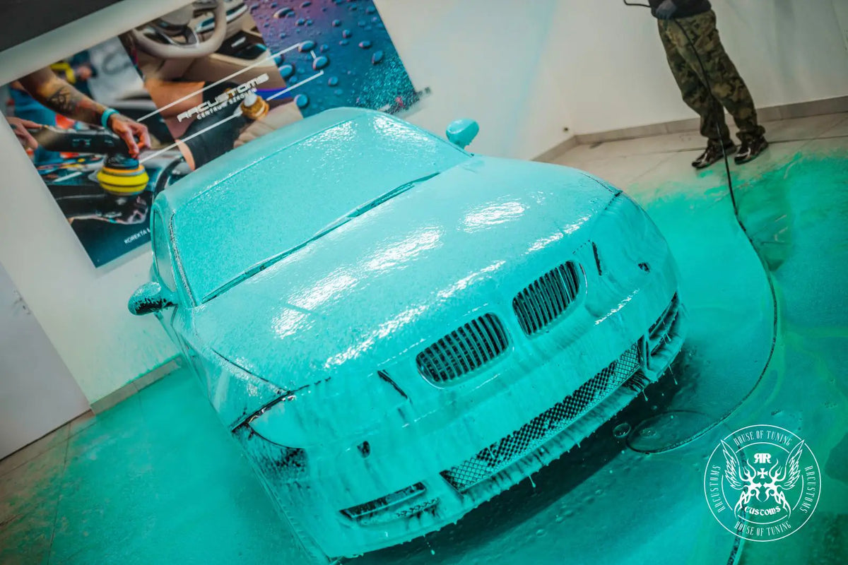 Bad Boys Colored Show Foam Box