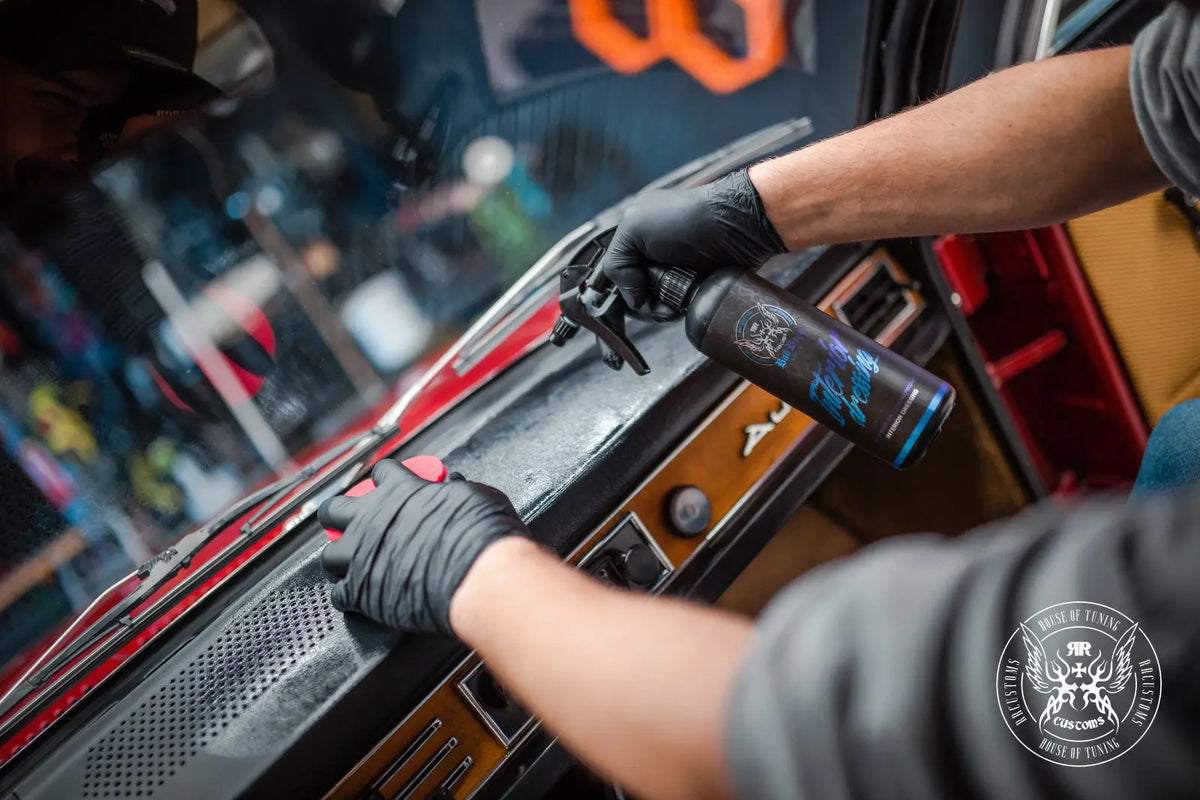 Bad Boys Interior Dressing | Boys