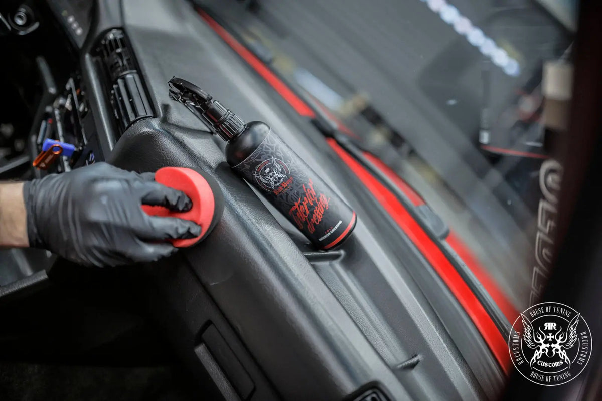 Bad Boys Interior Dressing | Cola