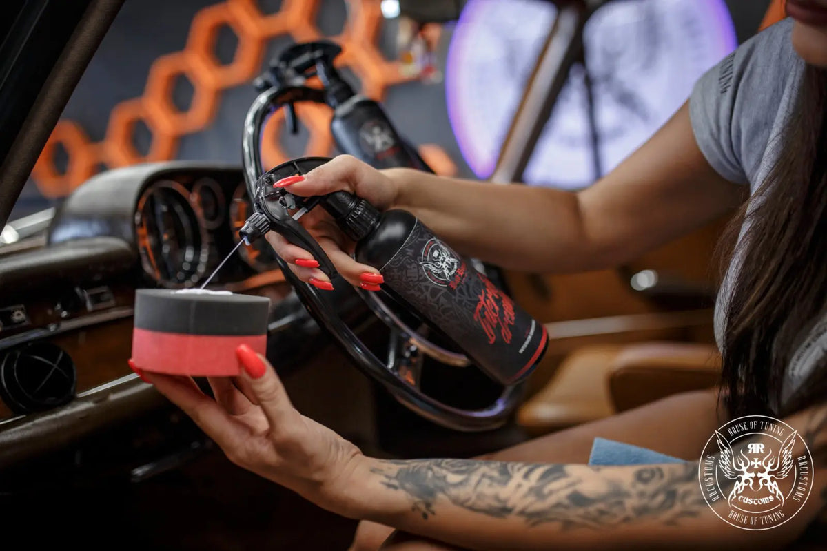 Bad Boys Interior Dressing | Cola