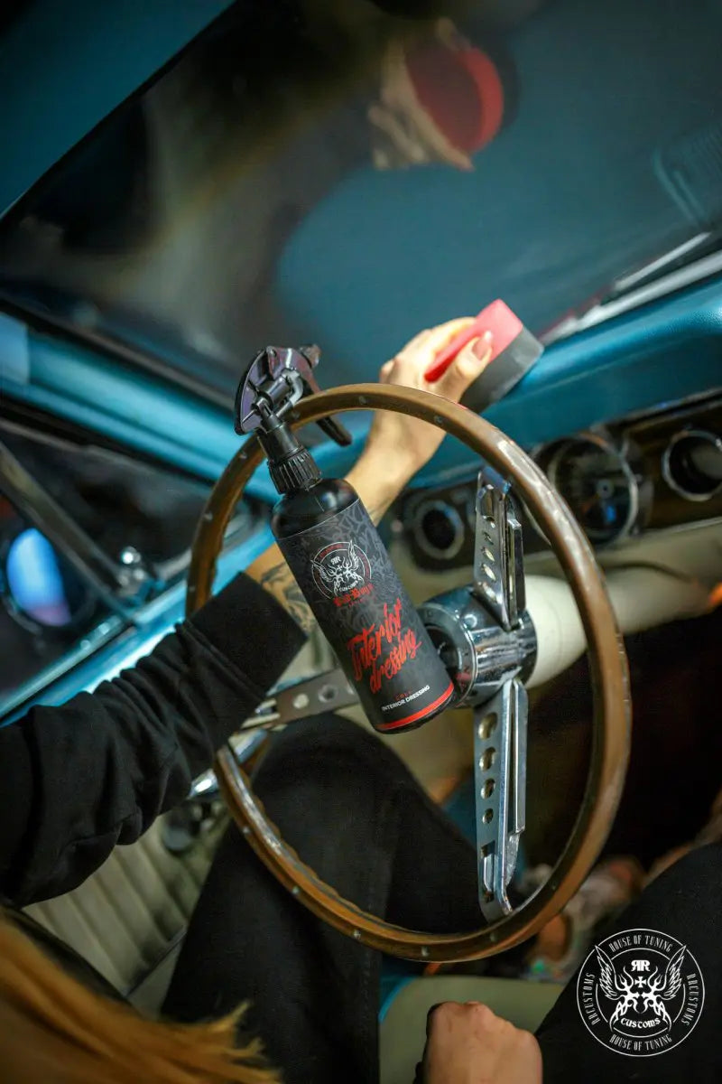 Bad Boys Interior Dressing | Cola