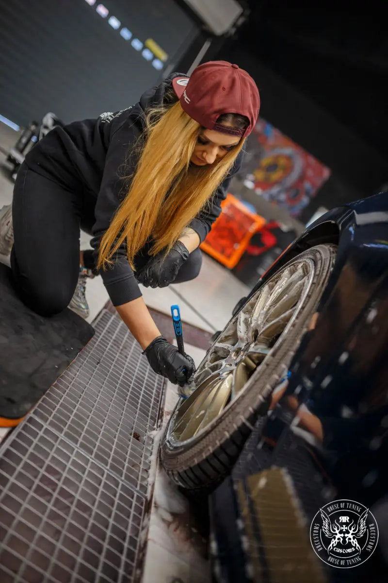 Bad Boys Wheel Cleaner Bleeding