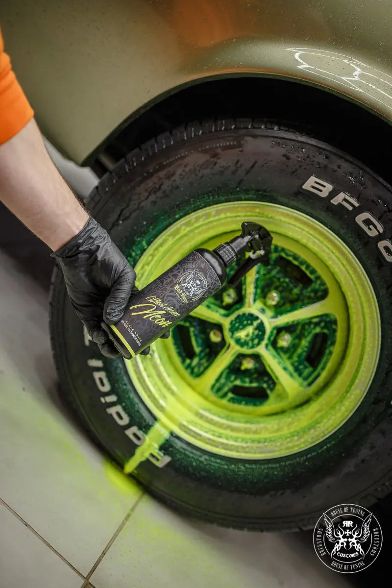 Bad Boys Wheel Cleaner Neon